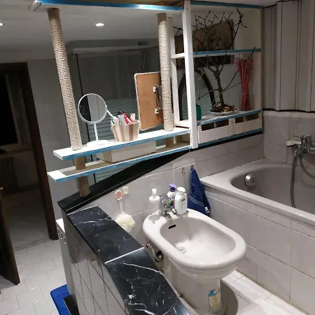 Casa Pg Per Famiglie Gruppi O Smart Working ג'נובה
